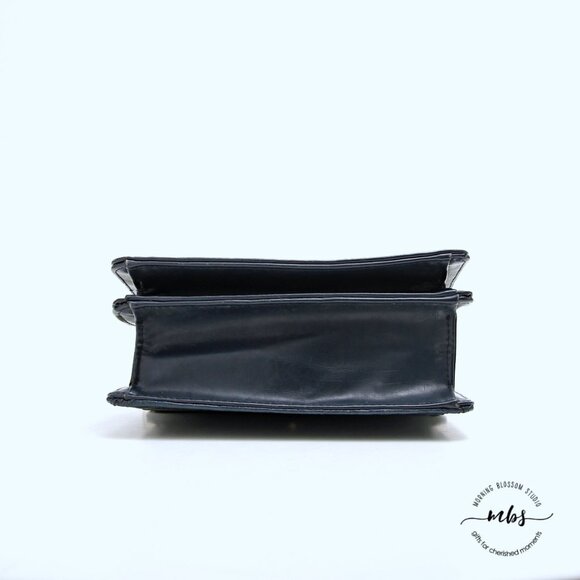 Belle Rose Vintage Crossbody Bag and Clutch - Picture 4 of 15